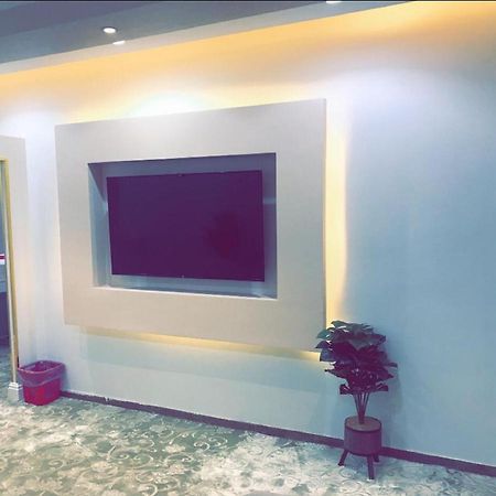 فندق ادوماتو Adomato Hotel Dawmat al-Jandal Eksteriør billede