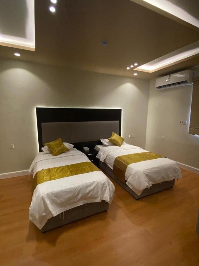 فندق ادوماتو Adomato Hotel Dawmat al-Jandal Eksteriør billede