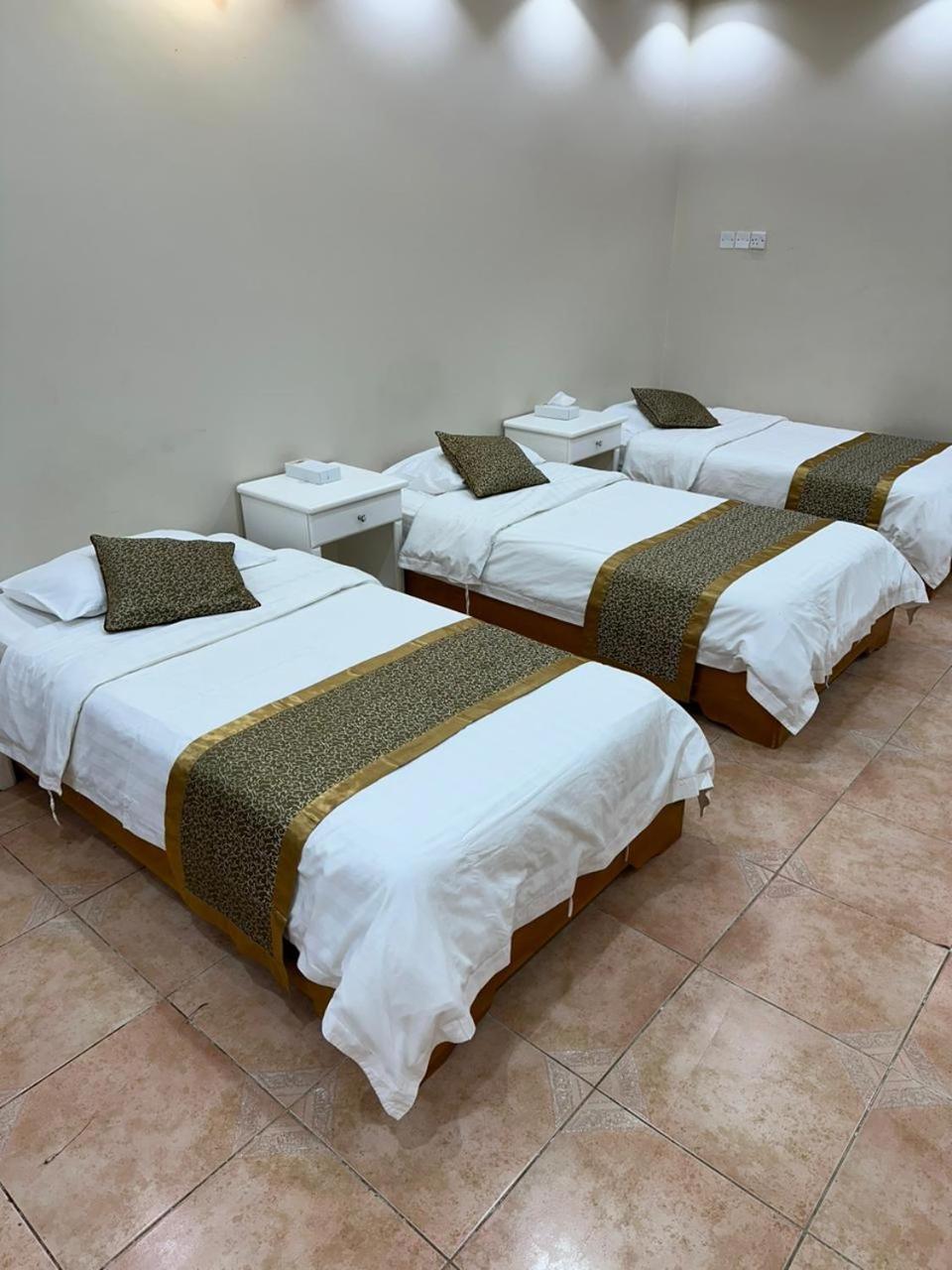 فندق ادوماتو Adomato Hotel Dawmat al-Jandal Eksteriør billede